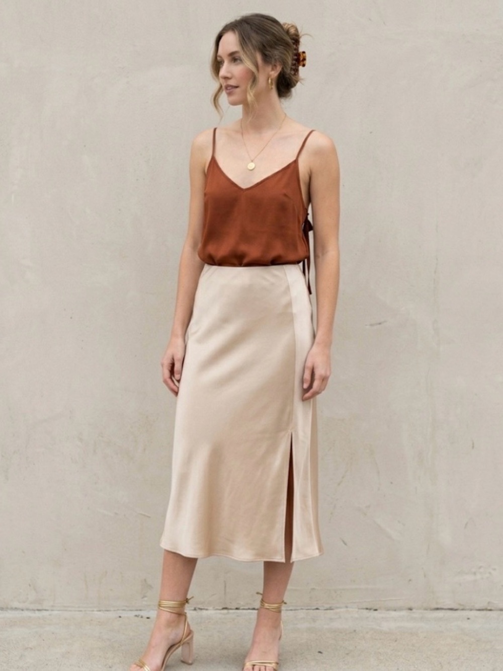 LACAUSA Anthropologie Rust Brown Tie Back V-Neck Cami NWT Medium